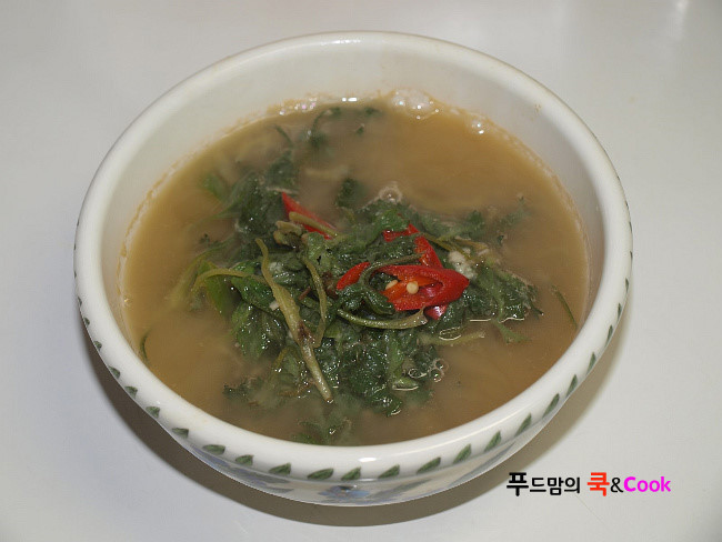 쉽고 맛있게 쑥국끓이는법/쑥국