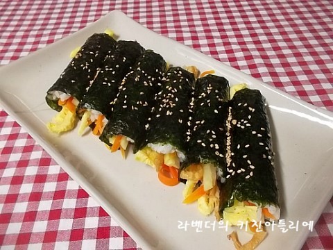 유부김밥 이미지